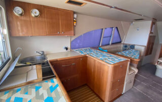 Kaizen - Kitchen and Dining Area